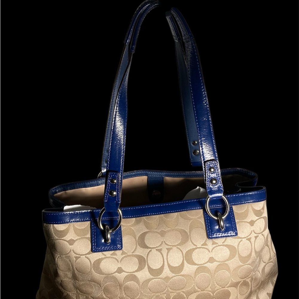 Coach Penelope  Signature Tote SHOULDERBAG - Picture 2 of 13